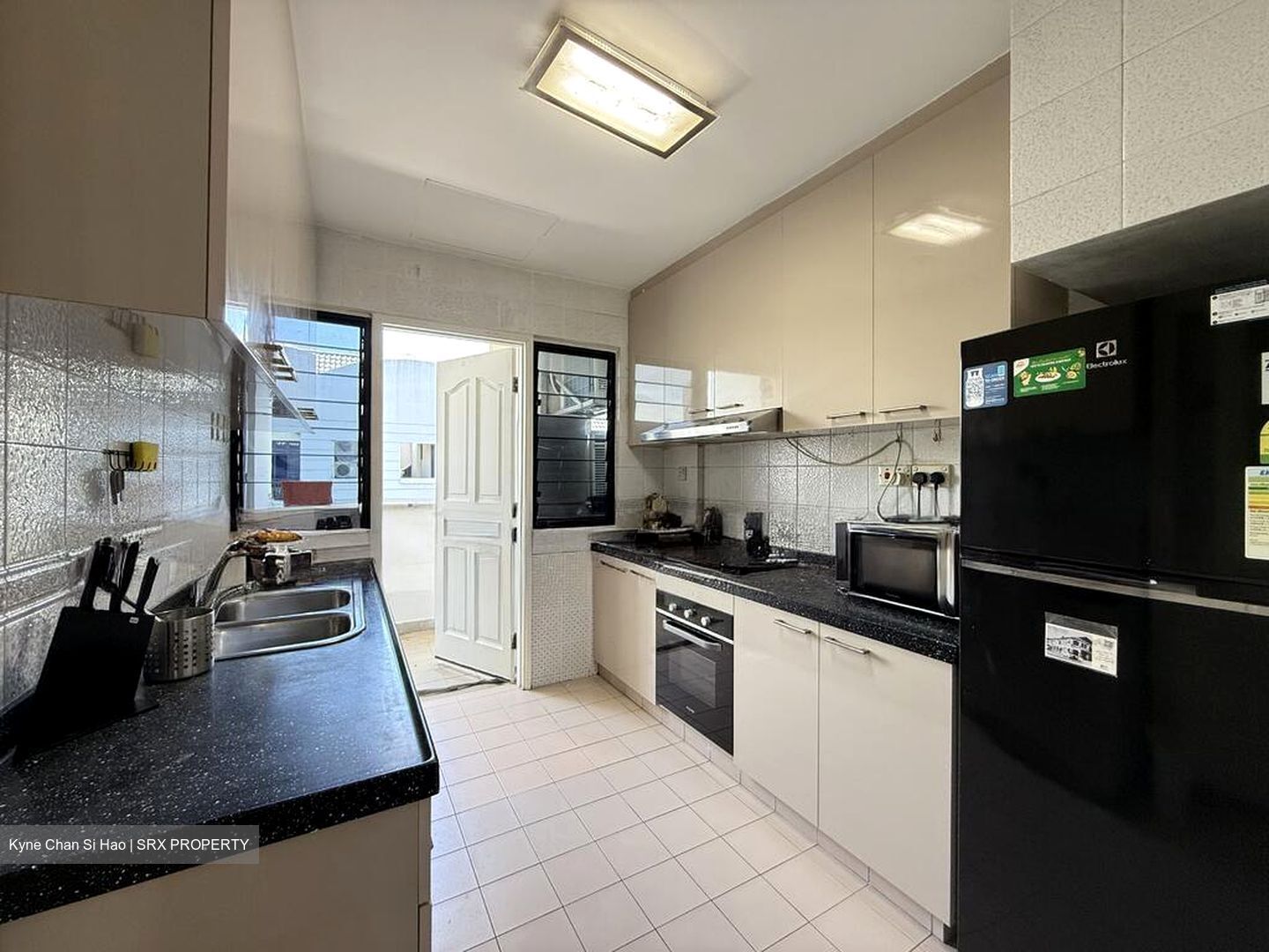 Banyan Condominium (D5), Condominium #520879781